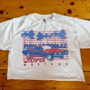 Junk food Los Angeles Ford Mustang Palm Trees graphic t shirt size small